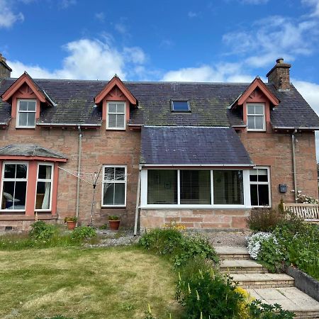 Viewbank Villa Beauly Exterior photo